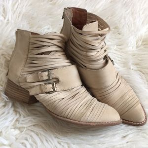 Jeffrey Campbell Isley Booties